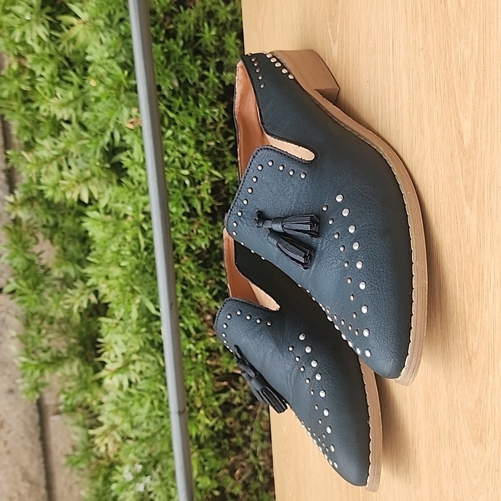 Mi.iM Adline Studded detail slides mules with tassel